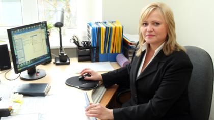Darbui kom­piu­te­riu vien proto nepakanka