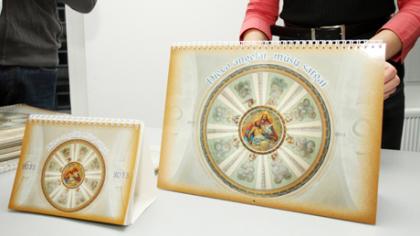 Vyskupas išleido kalendorių su angelais