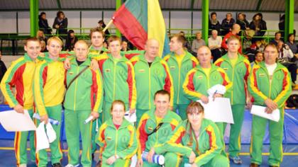 Svarsčių kilnotojų sėkmė Italijoje