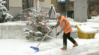 Įsibėgėjusi žiema grasina nelaimėmis