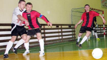 FK „Akmenė“ baigė salės futbolo taurės varžybas