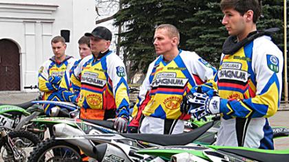 Motociklininkai pradėjo sezoną