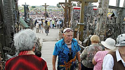 Kryžių kalno atlaidai subūrė tikinčiuosius