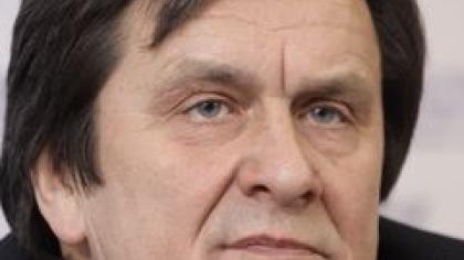 Išskirtinis advokato R. Andrikio interviu: Už ką policininkai P.Gražulį paguldė veidu į grindinį?