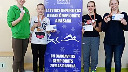 Šiaulių irkluotojos – Latvijos prizininkės