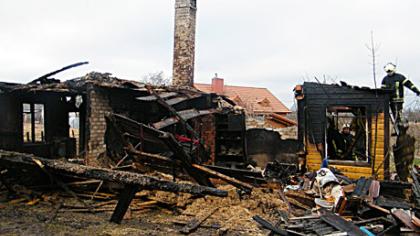 Kelmėje degė namas