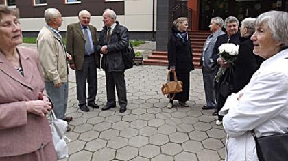 Susitiko po šešiasdešimties metų