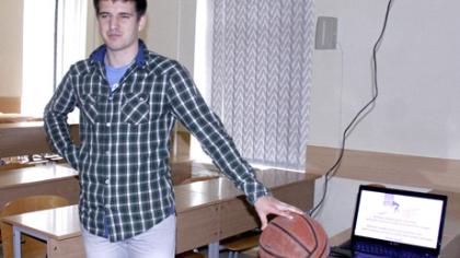 Stu­den­to kūrinys pra­no­ko „Mic­ro­soft“ ri­bas