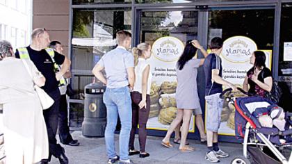 Šiauliuose uždarytas prekybos centras, „užstrigo“ Savivaldybė