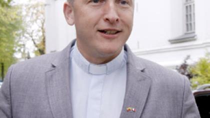 Šiaulių katedroje šv. mišias aukos naujas klebonas