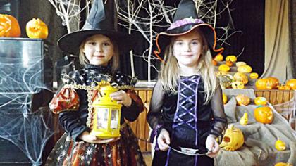 Raganų vakarėlis „Rasos“ progimnazijoje