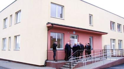 Septynios šeimos Kalėdas sutiks naujame būste