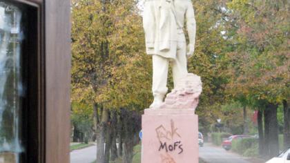 Saugoti skulptūras nuo Vilniaus iki Akmenės