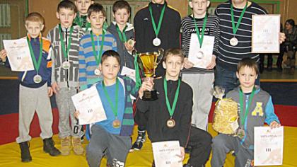 Joniškio imtynininkų rinktinė – trečia
