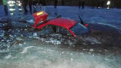 Po varžybų įlūžo automobilis