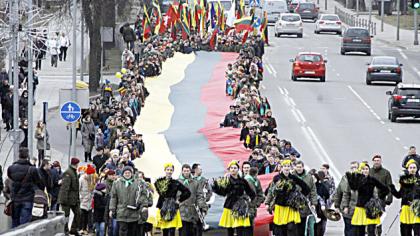 Šiau­liai nu­švi­to šyp­se­na:)