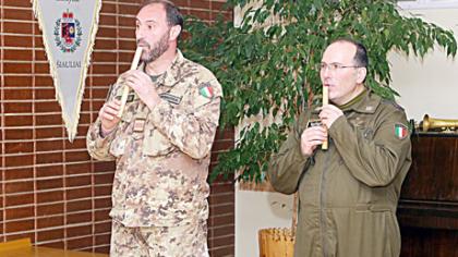 NATO kariai pūtė skudučius