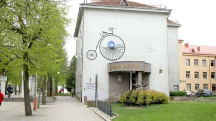 Šiauliuose pradėti vogti miesto dviračiai