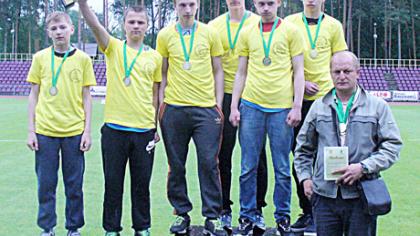 Čempionai mokosi Daugėliuose