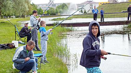 Po vaikų žūklės varžybų įžuvintas tvenkinys