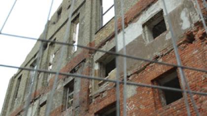 Menų inkubatoriaus pastatą – į aukcioną