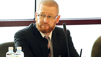 Nukirs galvą, reanimuos kūną