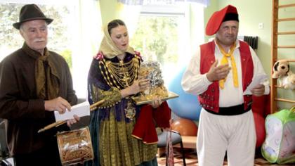 Is­pa­nai lai­mė­tą pri­zą pa­do­va­no­jo kū­di­kių namams