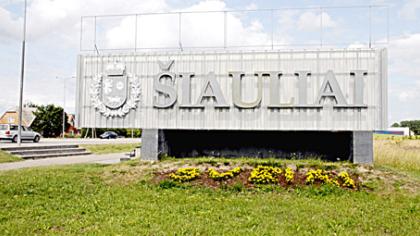 150 žmonių kas mėnesį susikrauna lagaminus