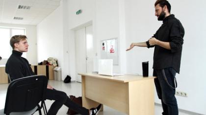 Netradicinėje vietoje – netradicinio spektaklio eskizas