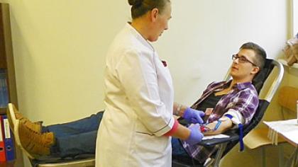 Gimnazistai dalyvavo kraujo donorystės akcijoje