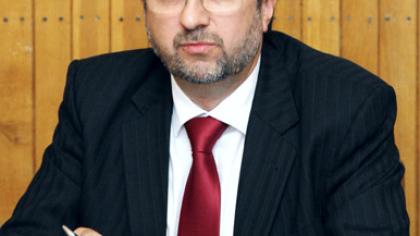 „Busturui“ jubiliejaus išlaidas tenka mažinti