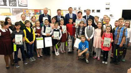 Apdovanoti šeimos gydytojus įamžinę mokiniai