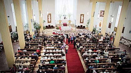 Giesmėmis Mariją šlovino devintą kartą