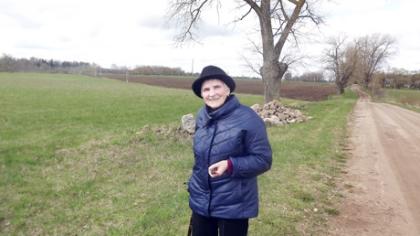 Mintys sugrįžta į gimtąjį kaimą